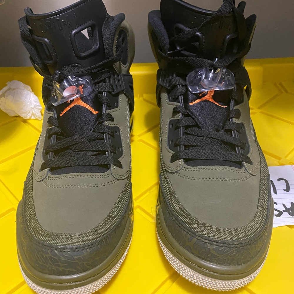 Jordan Spikz Brand New